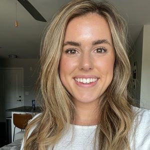 Meet your Posher, Carolynn